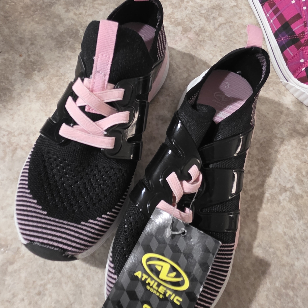 Athletic Works Women's Black and Pink Athletic Shoes